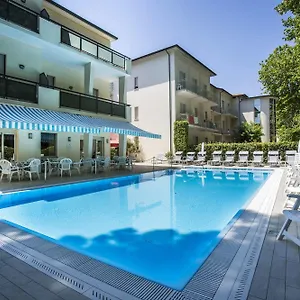 Hotell Athena, Cervia