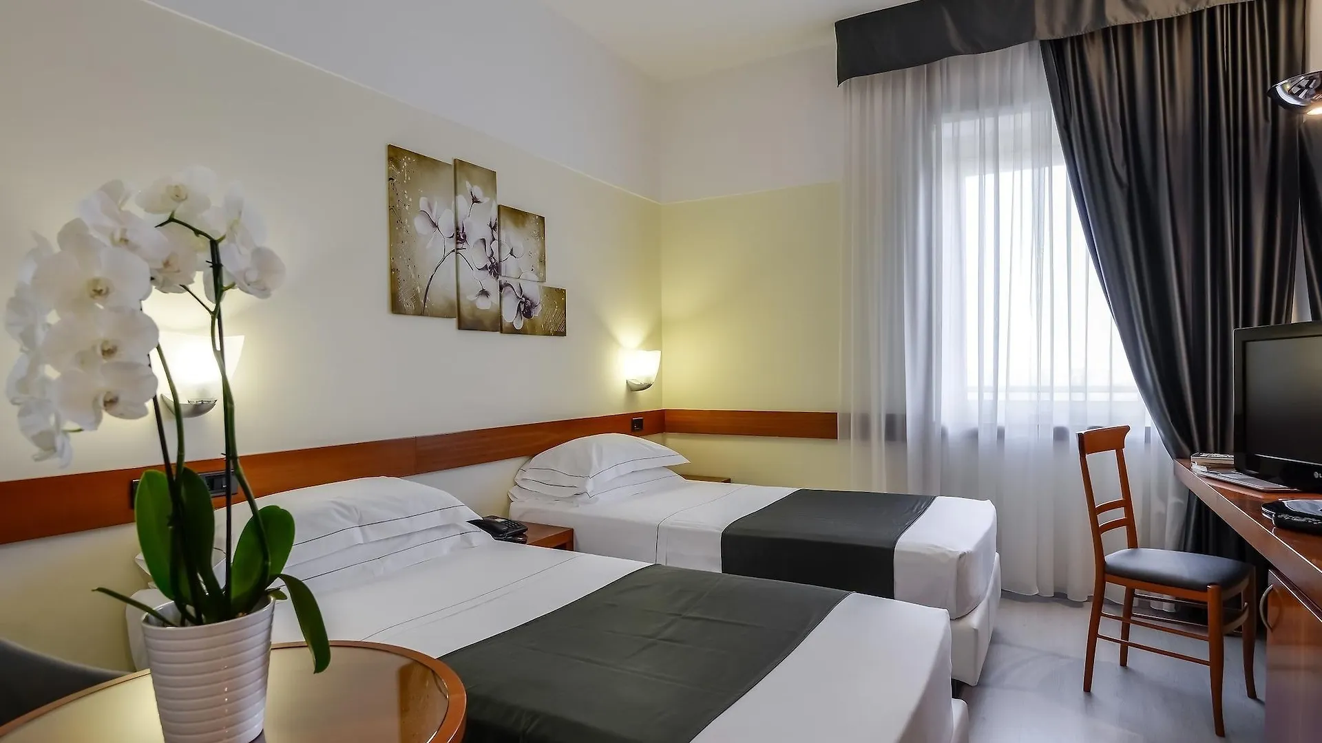 Hotel Bologna Airport