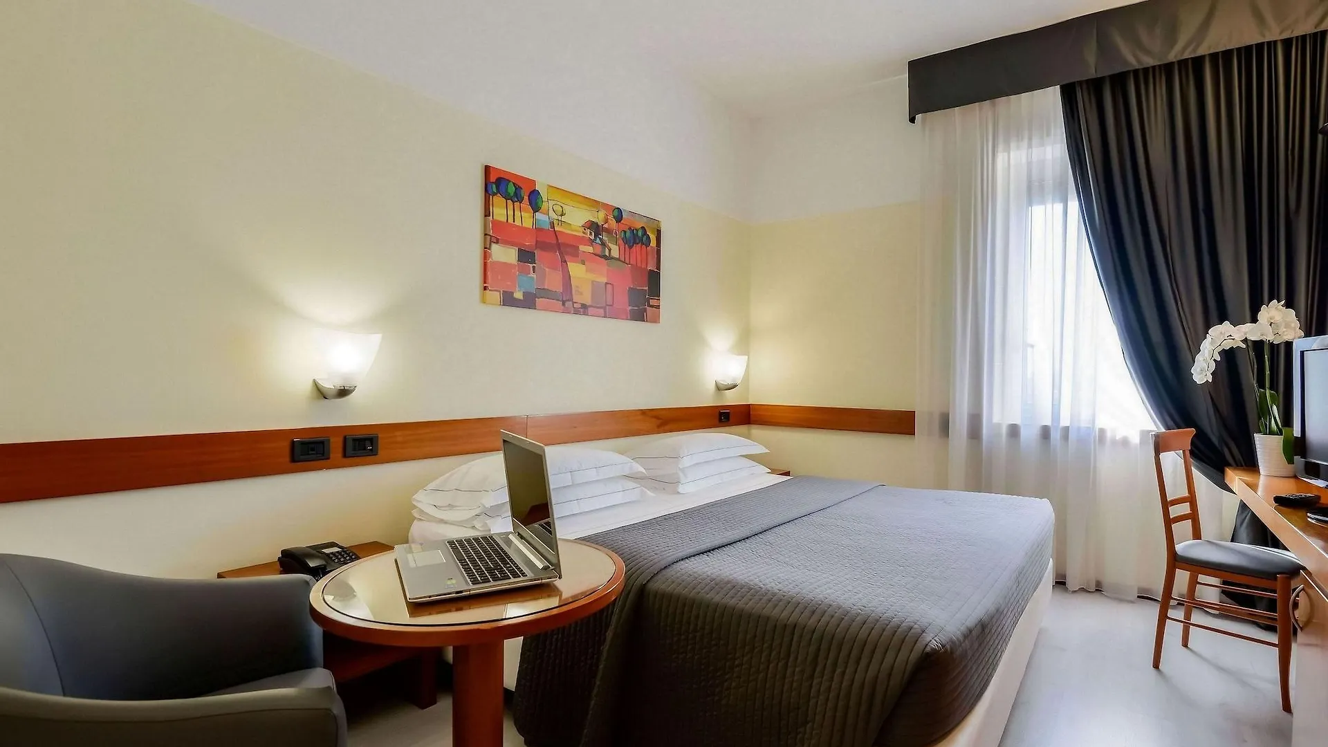Hotel Bologna Airport