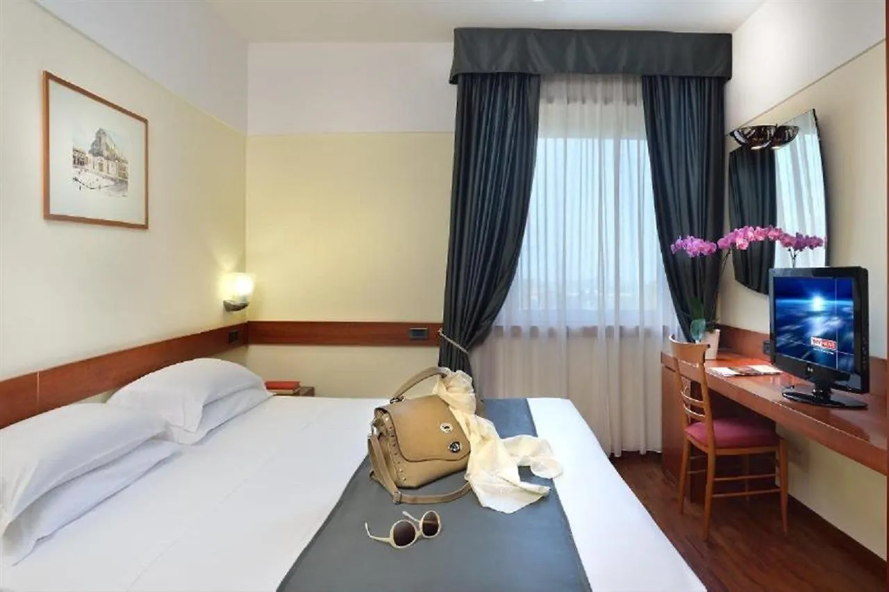 Hotel Bologna Airport