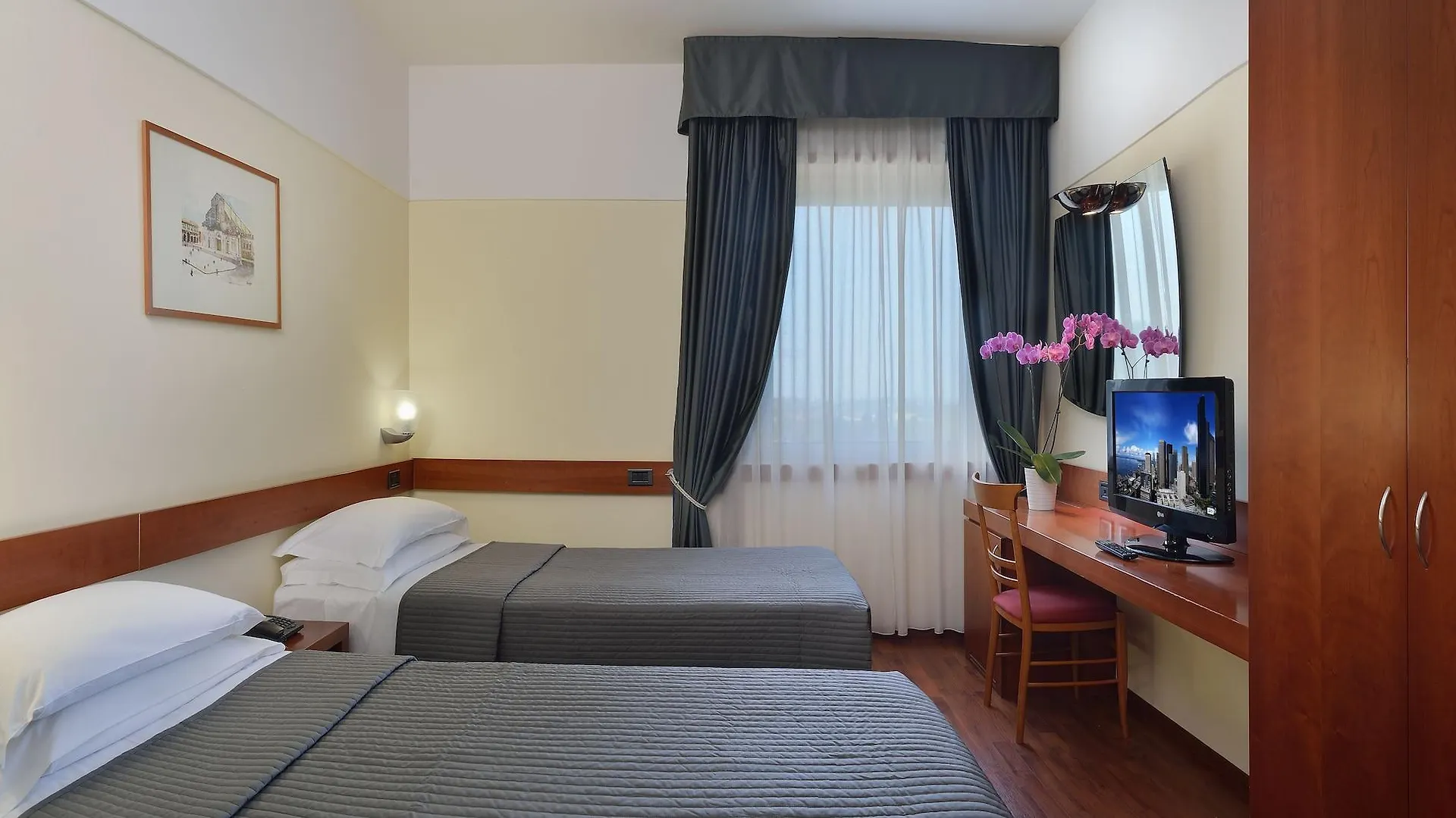 Hotel Bologna Airport