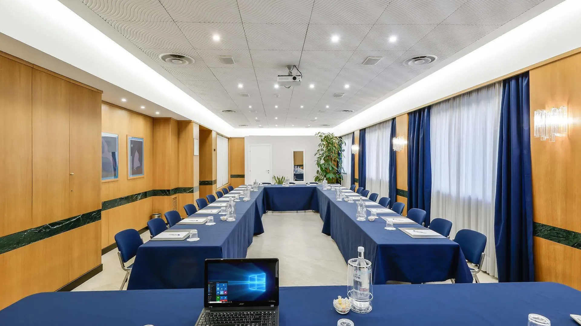 Hotel Bologna Airport
